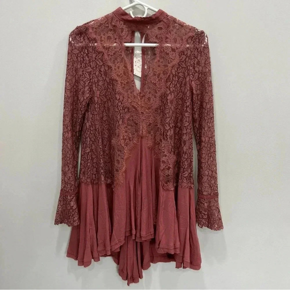 Free People Tell Tale Dusty Mauve Lace Tunic Dress, size Xs - Picture 4 of 8